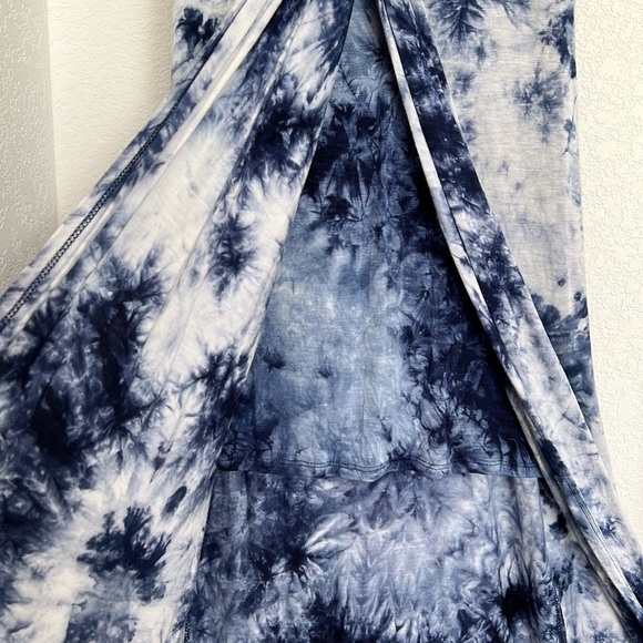 Blue and White Tie Dye Stretch Cotton Maxi Dress - Picture 4 of 5